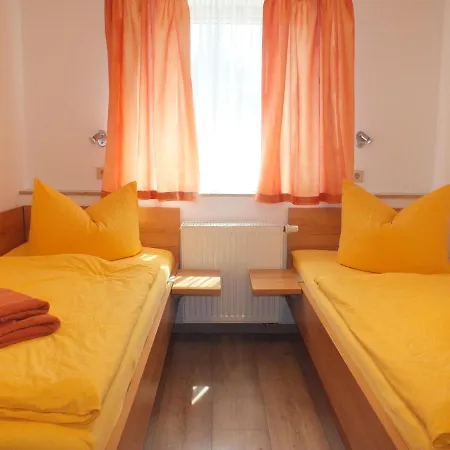 Ferienobjekt Beim Steinmetzen アパート ラーデボイル